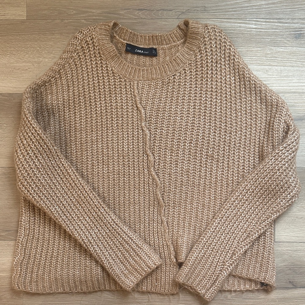 Zara Women's Camel Knit Sweater